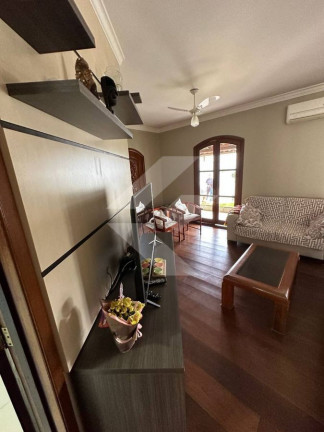 Imagem Casa com 3 Quartos à Venda, 250 m² em Fazendinha - Itajaí Imagem Casa com 3 Quartos à Venda, 250 m² em Fazendinha - Itajaí