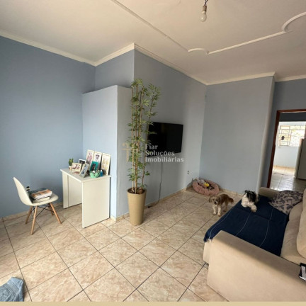 Imagem Casa com 7 Quartos à Venda, 530 m² em Jardim Imperial - Cuiabá Imagem Casa com 7 Quartos à Venda, 530 m² em Jardim Imperial - Cuiabá