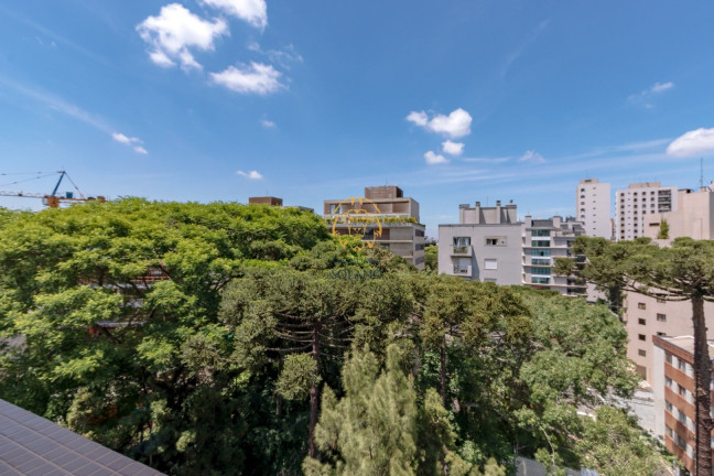 Imagem Cobertura com 3 Quartos à Venda, 286 m² em Cabral - Curitiba