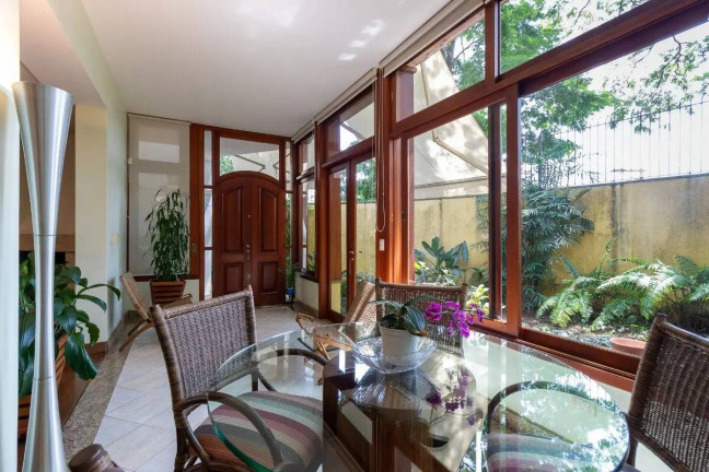 Imagem Casa com 4 Quartos à Venda, 440 m² em Jardim Prudência - São Paulo