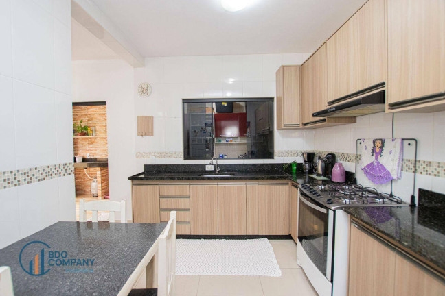 Imagem Sobrado com 3 Quartos à Venda, 126 m² em Orfãs - Ponta Grossa