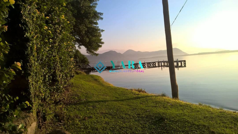 Imagem Casa com 10 Quartos à Venda, 10.400 m² em Lagoa Da Conceição - Florianópolis Imagem Casa com 10 Quartos à Venda, 10.400 m² em Lagoa Da Conceição - Florianópolis