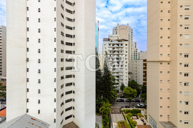 Imagem Apartamento com 3 Quartos à Venda, 105 m² em Itaim Bibi - São Paulo