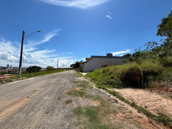 Imagem Terreno à Venda, 360 m² em Jardim Paulista - Tatuí Imagem Terreno à Venda, 360 m² em Jardim Paulista - Tatuí