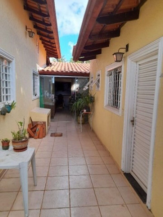 Imagem Casa com 3 Quartos à Venda, 300 m² em Riacho Fundo I - Brasília