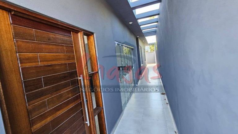 Imagem Casa com 2 Quartos à Venda, 130 m² em Golfinhos - Caraguatatuba