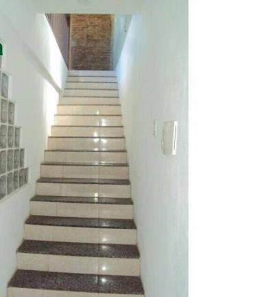 Imagem Sobrado com 3 Quartos à Venda, 175 m² em Jardim Gurilândia - Taubaté