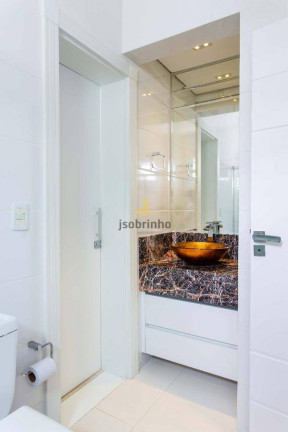 Imagem Apartamento com 3 Quartos à Venda, 310 m² em Meia Praia - Itapema