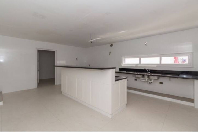Imagem Casa de Condomínio com 6 Quartos à Venda, 1.540 m² em Barra Da Tijuca - Rio De Janeiro Imagem Casa de Condomínio com 6 Quartos à Venda, 1.540 m² em Barra Da Tijuca - Rio De Janeiro