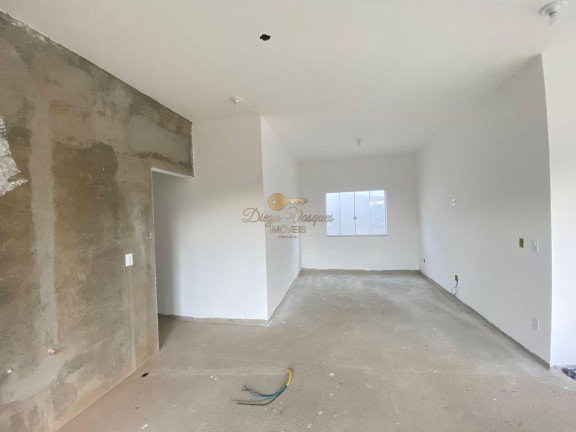 Imagem Casa com 3 Quartos à Venda, 170 m² em Bonsucesso - Teresópolis Imagem Casa com 3 Quartos à Venda, 170 m² em Bonsucesso - Teresópolis