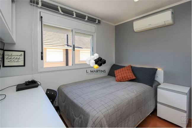 Imagem Casa de Condomínio com 3 Quartos à Venda, 145 m² em São Sebastião - Porto Alegre