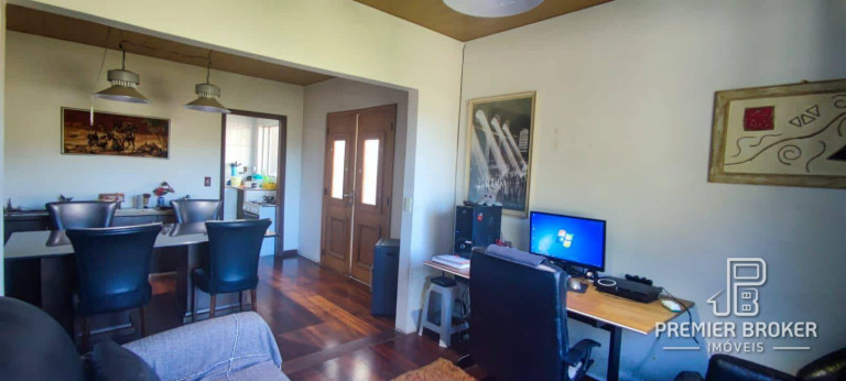 Imagem Casa com 4 Quartos à Venda, 145 m² em Artistas - Teresópolis