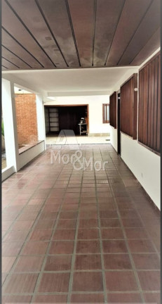 Imagem Sobrado com 4 Quartos à Venda, 390 m² em Pitangueiras - Guarujá Imagem Sobrado com 4 Quartos à Venda, 390 m² em Pitangueiras - Guarujá
