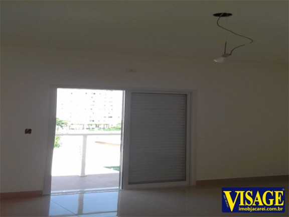 Imagem Sobrado com 3 Quartos à Venda, em Vila Branca - Jacareí Imagem Sobrado com 3 Quartos à Venda, em Vila Branca - Jacareí