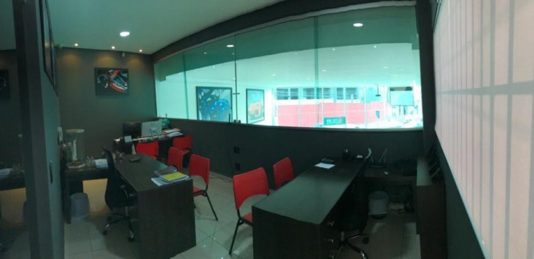 Sala Comercial à Venda, 265 m² em Vila Carrão - São Paulo