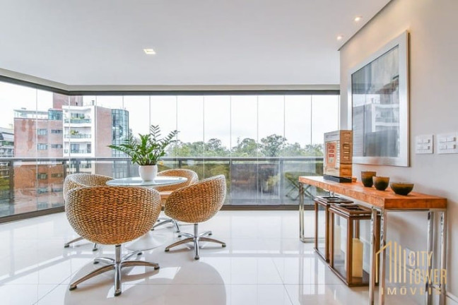 Apartamento com 1 Quarto à Venda, 244 m² em Vila Nova Conceição - São Paulo