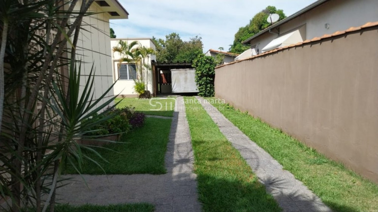Imagem Casa com 4 Quartos à Venda, 900 m² em Vila Zélia - Lorena Imagem Casa com 4 Quartos à Venda, 900 m² em Vila Zélia - Lorena