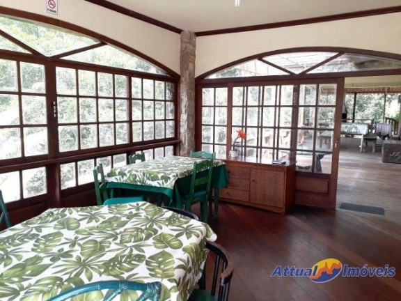 Imagem Casa com 7 Quartos à Venda, 690 m² em Granja Guarani - Teresópolis