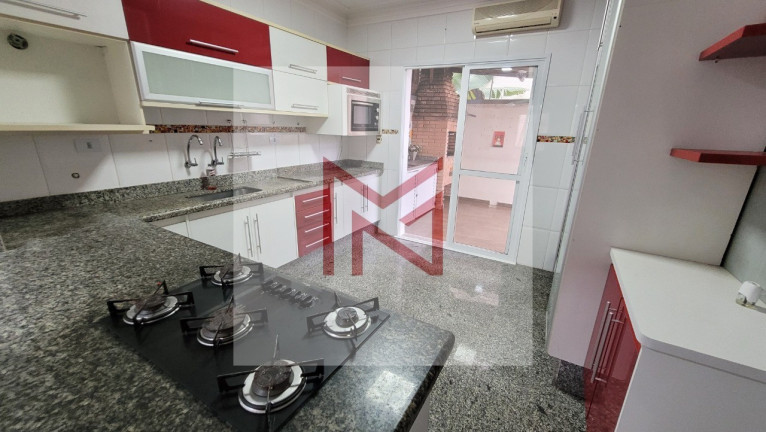 Imagem Casa com 3 Quartos à Venda, 180 m² em Enseada - Guarujá