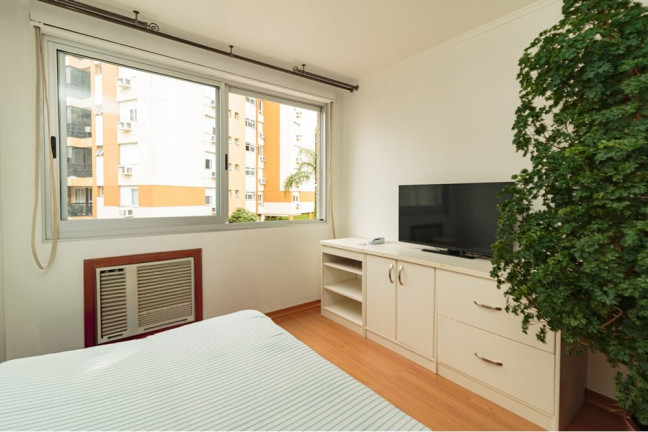Imagem Apartamento com 1 Quarto à Venda, 46 m² em Mont Serrat - Porto Alegre