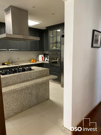 Imagem Casa com 4 Quartos à Venda, 220 m² em Vila Nova Conceição - São Paulo