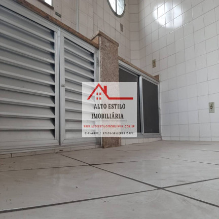Imagem Casa com 5 Quartos à Venda, 300 m² em Piedade - Rio De Janeiro