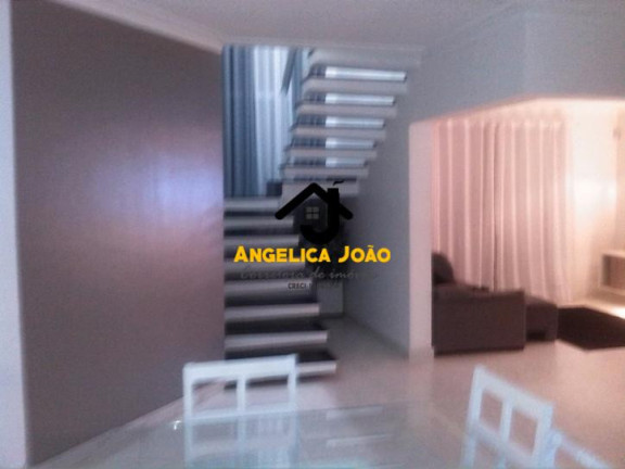 Imagem Sobrado com 3 Quartos à Venda, 250 m² em Jardim Virgínia Ii - Guarujá Imagem Sobrado com 3 Quartos à Venda, 250 m² em Jardim Virgínia Ii - Guarujá