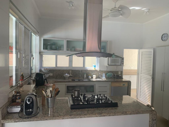 Imagem Casa com 8 Quartos para Alugar, 520 m² em Enseada - Ubatuba