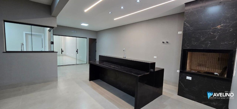 Imagem Casa com 8 Quartos à Venda, 220 m² em Vila Carlota - Campo Grande Imagem Casa com 8 Quartos à Venda, 220 m² em Vila Carlota - Campo Grande