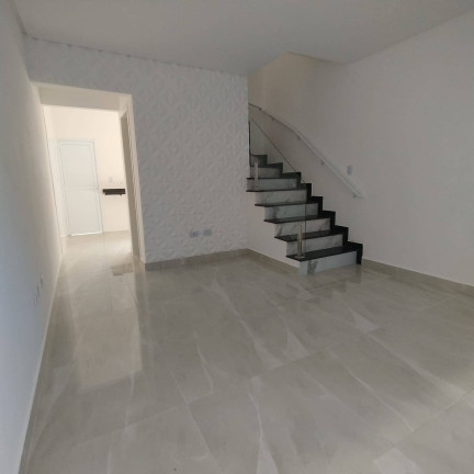 Imagem Casa de Condomínio com 2 Quartos à Venda, 59 m² em Quietude - Praia Grande