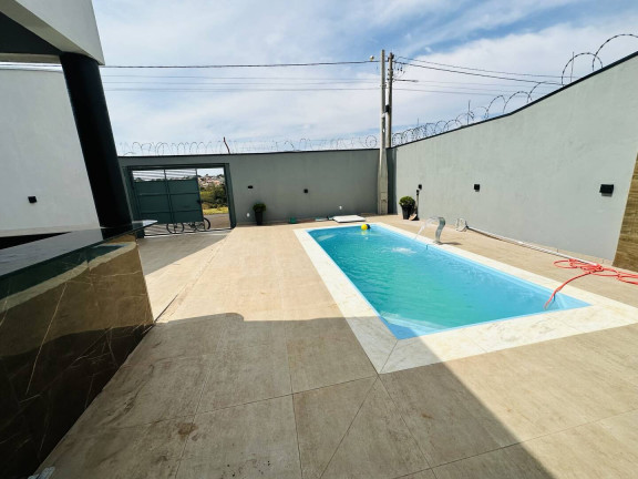 Imagem Casa com 2 Quartos à Venda, 165 m² em Centro - Botucatu