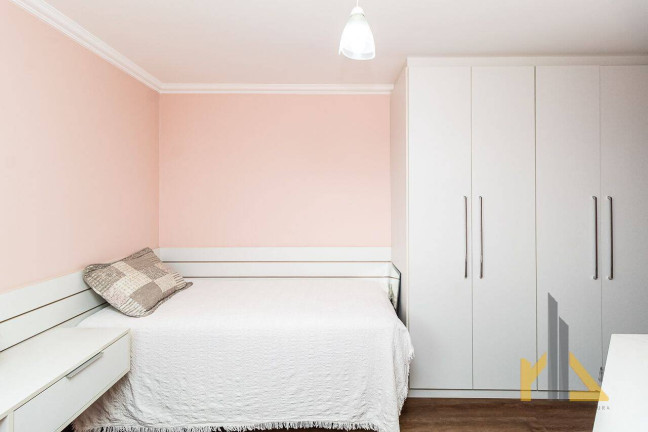 Imagem Casa com 3 Quartos à Venda, 127 m² em Bigorrilho - Curitiba Imagem Casa com 3 Quartos à Venda, 127 m² em Bigorrilho - Curitiba