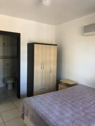 Imagem Sobrado com 4 Quartos à Venda, em Avenida Beira Mar - Tramandai Imagem Sobrado com 4 Quartos à Venda, em Avenida Beira Mar - Tramandai