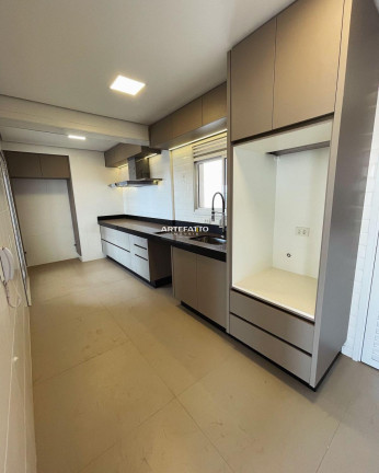 Imagem Apartamento com 4 Quartos à Venda, 285 m²