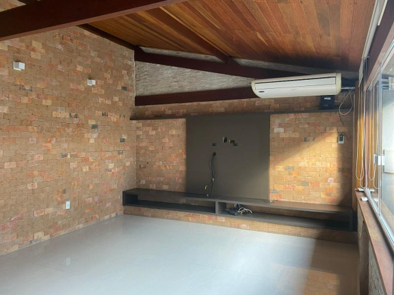 Imagem Casa com 4 Quartos à Venda, 320 m² em Centro - Lauro De Freitas Imagem Casa com 4 Quartos à Venda, 320 m² em Centro - Lauro De Freitas
