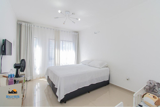 Imagem Casa com 3 Quartos à Venda,  em Vila Moraes - São Paulo