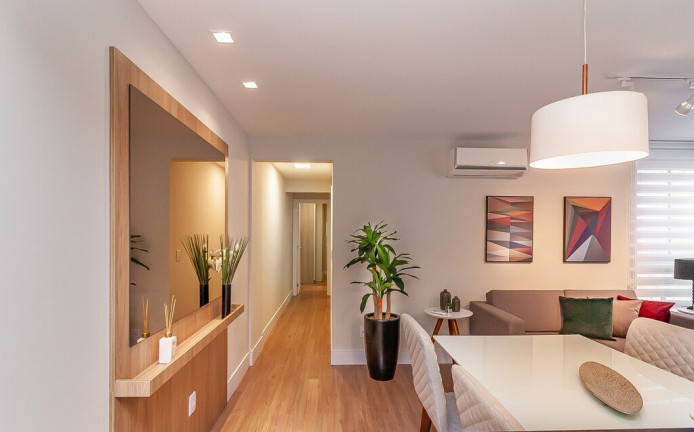 Imagem Apartamento com 2 Quartos à Venda, 63 m² em Bela Vista - Porto Alegre