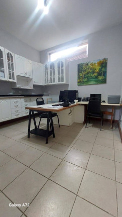 Imagem Sobrado com 4 Quartos à Venda, 253 m² em Centro - Taubaté