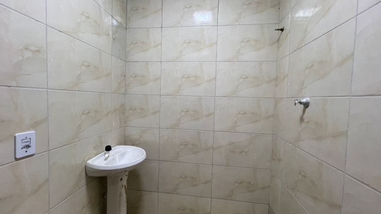 Imagem Casa com 3 Quartos à Venda, 140 m² em Recanto Das Emas - Brasília Imagem Casa com 3 Quartos à Venda, 140 m² em Recanto Das Emas - Brasília