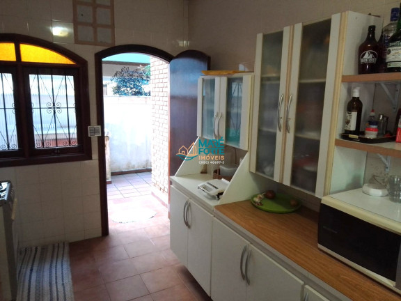 Imagem Casa com 3 Quartos à Venda, 166 m² em Itaguá - Ubatuba