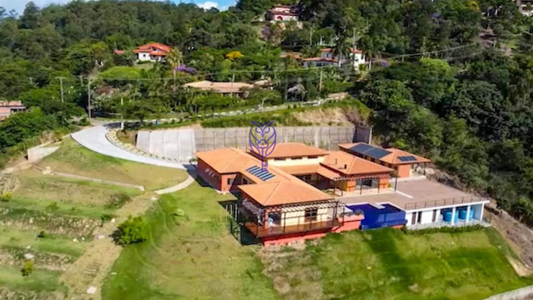 Imagem Casa com 6 Quartos à Venda, 5.481 m² em Bairros Dos Macacos - Serra Negra
