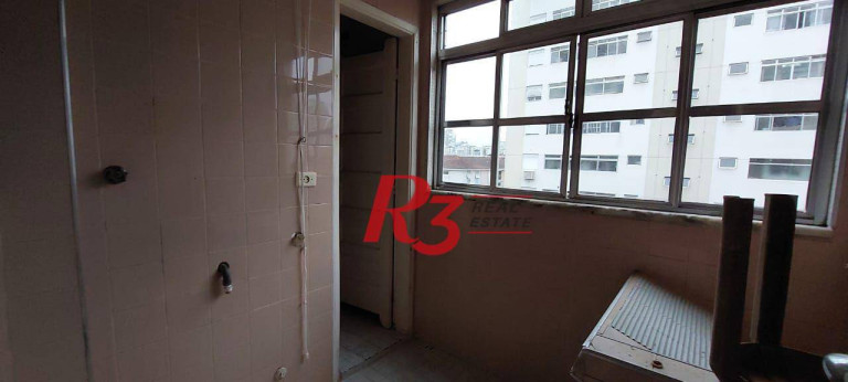 Imagem Apartamento com 3 Quartos para Alugar, 131 m² em Embaré - Santos
