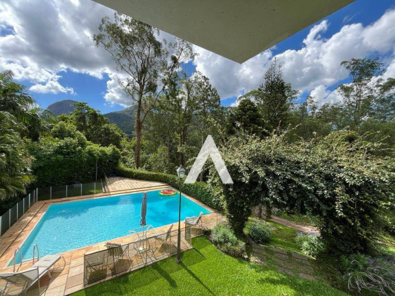 Imagem Casa com 5 Quartos à Venda, 609 m² em Quebra Frascos - Teresópolis Imagem Casa com 5 Quartos à Venda, 609 m² em Quebra Frascos - Teresópolis
