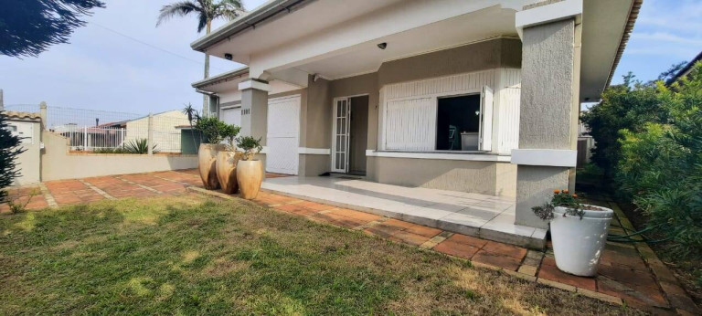 Imagem Apartamento com 4 Quartos à Venda, 225 m² em Rainha Do Mar - Xangri-lá Imagem Apartamento com 4 Quartos à Venda, 225 m² em Rainha Do Mar - Xangri-lá
