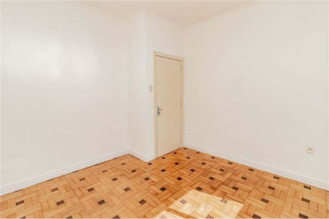 Imagem Imóvel com 3 Quartos à Venda,  em Santana - Porto Alegre