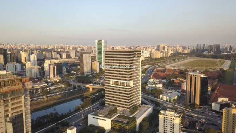 Imóvel para Alugar, 1.617 m² em Butantã - São Paulo