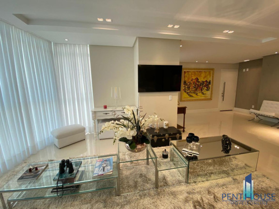 Imagem Apartamento com 6 Quartos à Venda, 228 m² em Centro - Balneário Camboriú Imagem Apartamento com 6 Quartos à Venda, 228 m² em Centro - Balneário Camboriú