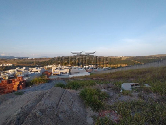 Terreno à Venda, 849 m² em Jardim Europa - Bragança Paulista
