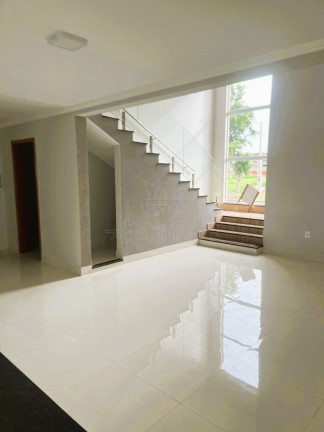 Imagem Casa de Condomínio com 3 Quartos à Venda, 198 m² em Lagoa Bonita - Engenheiro Coelho Imagem Casa de Condomínio com 3 Quartos à Venda, 198 m² em Lagoa Bonita - Engenheiro Coelho