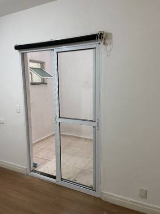 Imagem Apartamento com 2 Quartos à Venda, 40 m² em Vila Junqueira - Santo André